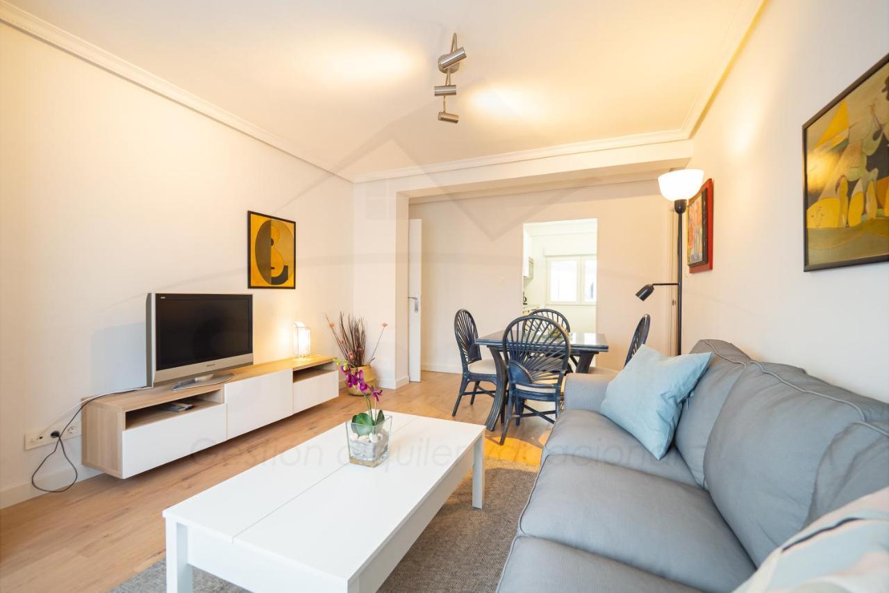 Ferienwohnung El Carbayedo Avilés Exterior foto